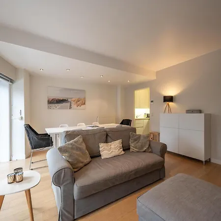 Sunny Ground Floor In Heist Knokke-Heist