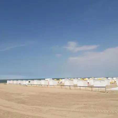 In Near Duinbergen Apartment