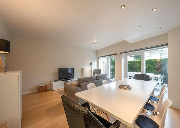 Apartment In Near Duinbergen Knokke-Heist