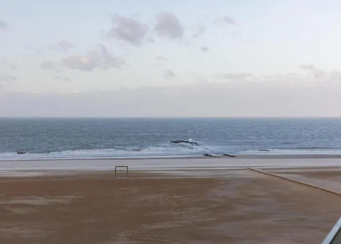 In Near Duinbergen Apartment *